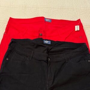 2 Pair Old Navy Rockstar Pants lot
